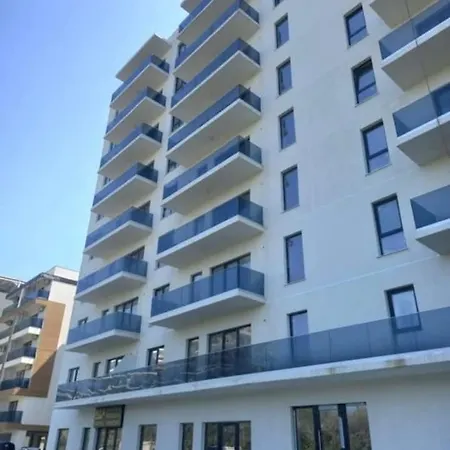 D8 Apartment